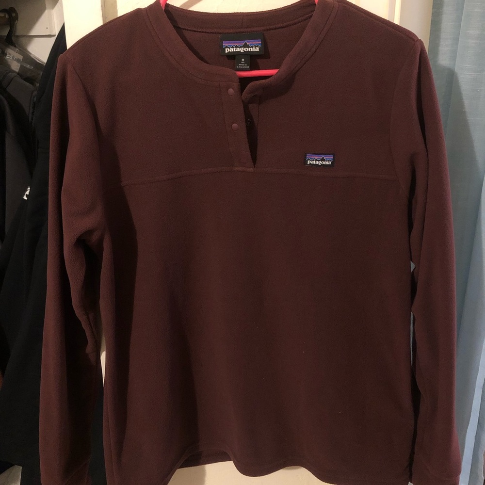 Patagonia Women's Maroon Henley Fleece Pullover